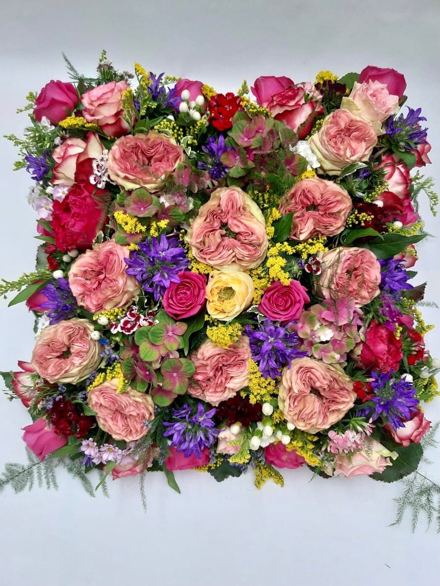 6 Trauerfloristik Blumenkissen