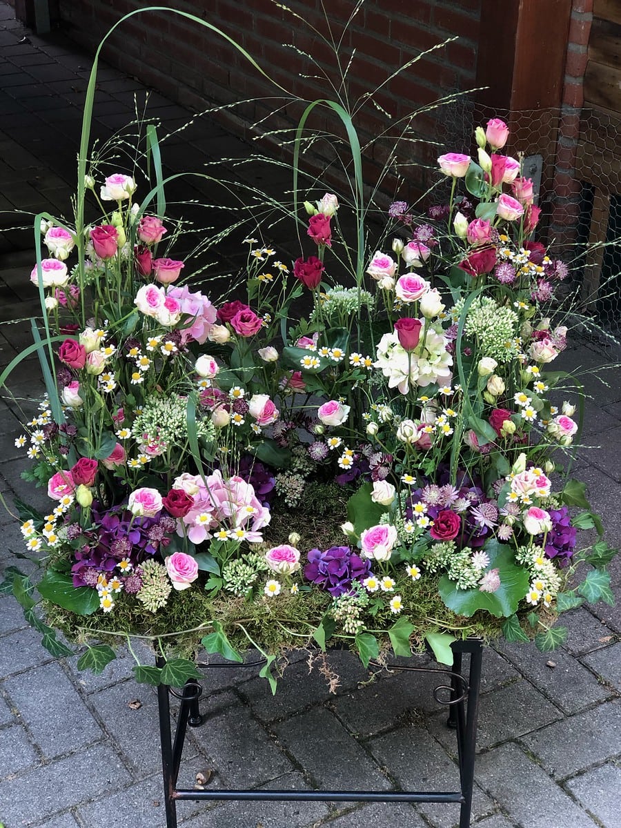 5 Urnenschmuck Urnenbeet Wiesenblumen Wilder Garten Rosa Lila